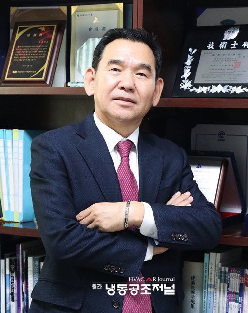 김철영 (주)유천써모텍 대표이사가 한국설비기술협회 신임 회장에 취임했다.