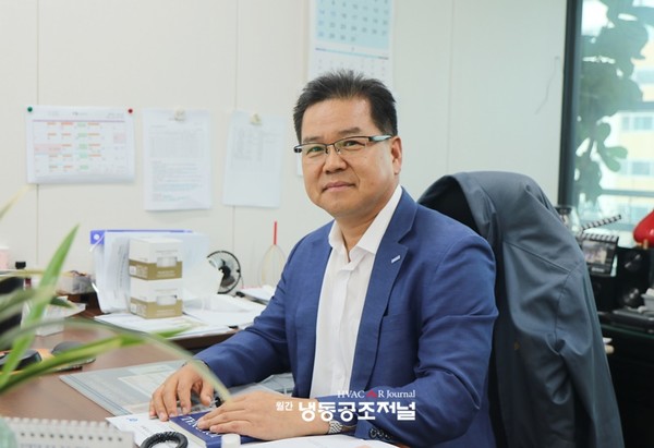 연창근 한국설비기술협회 데이터센터 기술위원회 위원장