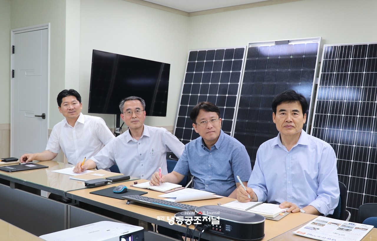 제이앤지 대표 기술진(왼쪽부터 / 박종우 대표, 신정수 부사장, 조규현 차장, 이우수 상무)